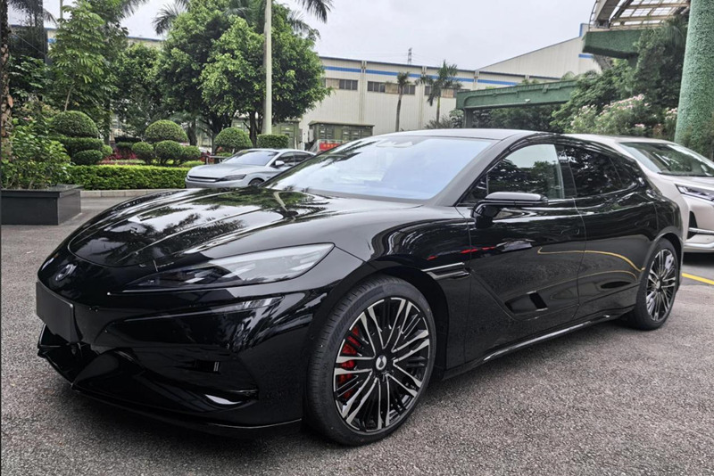 Denza Z9 GT Black Warrior Edition avsløres med kampfølelse