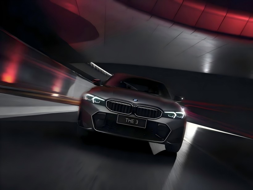 De offisielle bildene av BMW 3 -serien 50 -årsjubileum Limited Edition er utgitt. Begrenset til 2500 enheter og utstyrt med eksklusivt maling, etc.