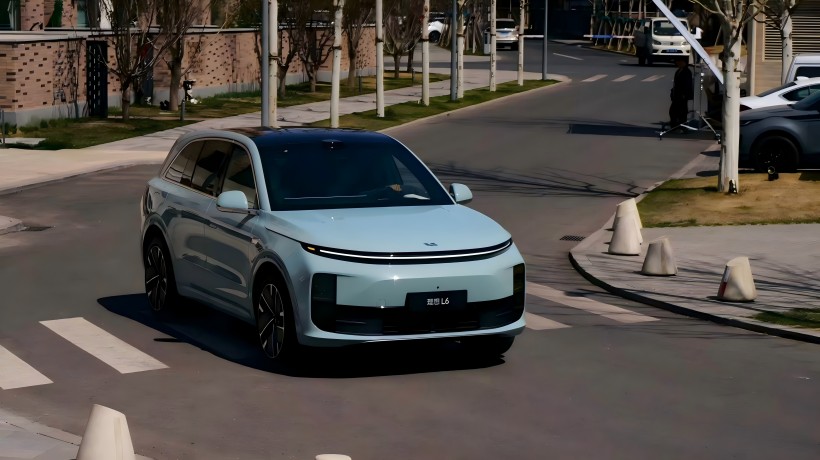 Offisielle bilder av den nye ideelle L6 vil debutere på Shanghai Auto Show. Den vil ta i bruk en splitter ny lidar og ha en oppgradert brikke.