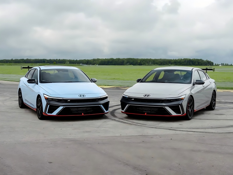 En 6-trinns manuell girkasse er tilgjengelig! Making TCR Road -Legal - Hyundai Elantra n TCR offisielle bilder utgitt.